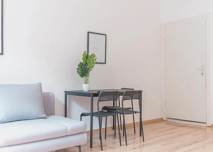 דירה Comfortable 2br Perfect For Short וינה
